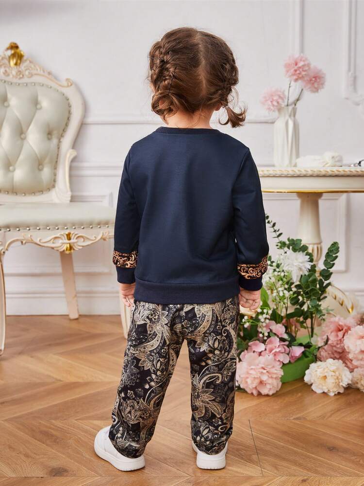 Baby Girl'S Winter Fun Printed Sweatshirt And Matching Printed Pants Outfit