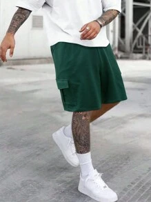 Manfinity Homme 寬鬆男士翻蓋口袋短褲 - 墨綠色 - 查看 1