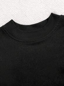 SHEIN Conjunto De Dos Piezas Para Niñas, Que Incluye Chaqueta De Forro Polar Color Caqui Y Vestido Negro, Para Niños Mayores