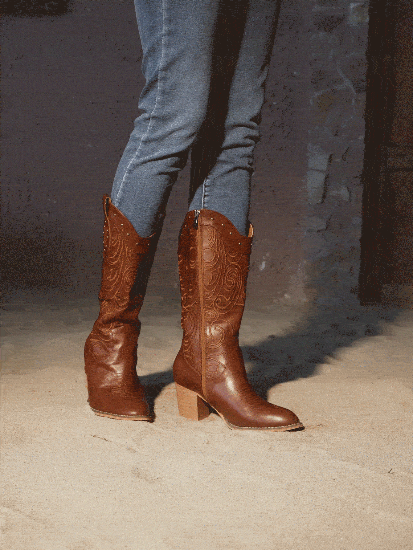 Styleloop Thêu Săn bắn Giày ống Với Dây kéo bên Chi tiết Và Dày Gót chân - màu nâu - Xem 2