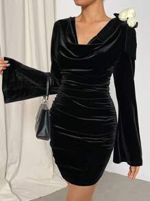 SHEIN Privé Cowl Collar Velvet Bodycon Mini Dress - Black - View 3