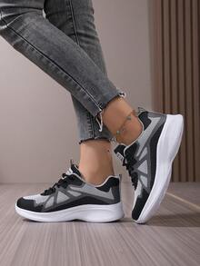 Breathable Mesh Lightweight Casual Running Shoes With Soft Sole For Women - Dark Grey - View 3