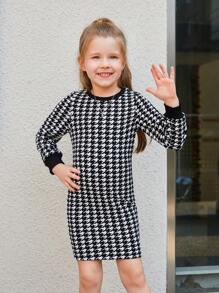 女童運動風針織圓領a字裙,獵鷹牙格紋紋路,適合街頭風格 - 黑色 - 查看 4