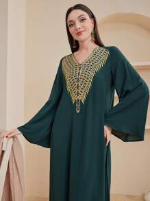 Al Najma 女士刺繡擴口袖長袍 - 墨綠色 - 查看 1