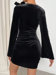 SHEIN Privé Cowl Collar Velvet Bodycon Mini Dress - Black - View 2