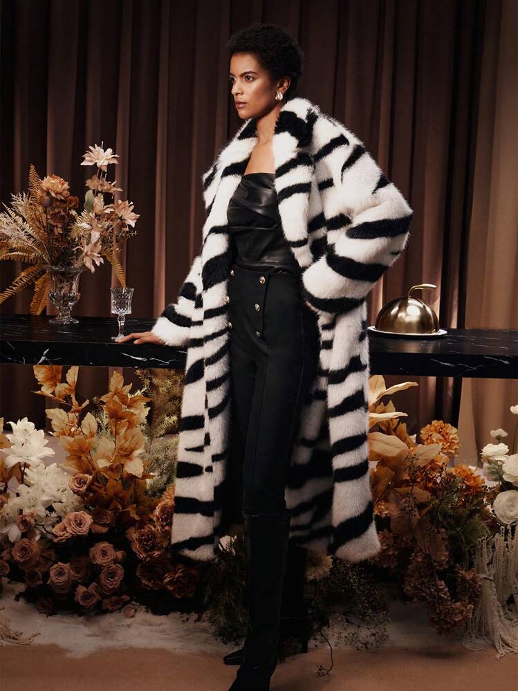 MOTF PREMIUM Casaco Faux Fur Zebra Stripe | SHEIN Brasil