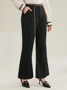 Modelyn Flared Suit Pants With Slanted Pockets And Waist Chain - Black - View 4