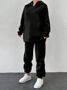 SHEIN Cottnline Kangaroo Pocket Drop Shoulder Hoodie And Sports Pants Two Piece Set - Black - View 5