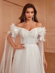 SHEIN Belle Off-Shoulder Wedding Dress With 3d Floral Cape Sleeves And Tulle Overlay