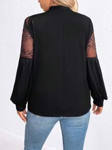 SHEIN Clasi 大碼女士蕾絲拼接綁帶前短t卹 - 黑色 - 查看 2