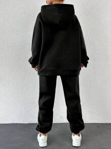 SHEIN Cottnline Kangaroo Pocket Drop Shoulder Hoodie And Sports Pants Two Piece Set - Black - View 2