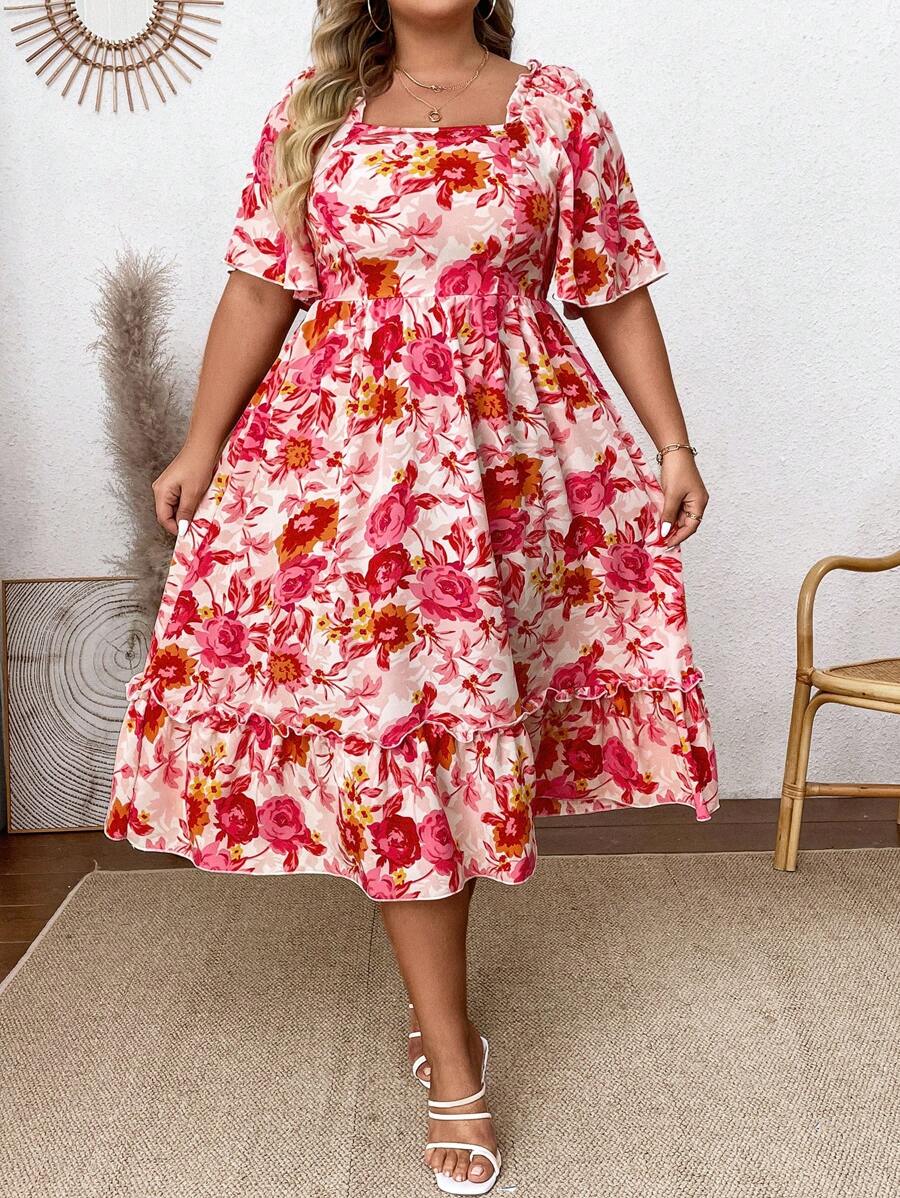 SHEIN CURVE+ Vestido Romántico De Talla Grande Para Las Vacaciones Con Diseño Floral Y Dobladillo De Volantes - Rosa - Ver 1