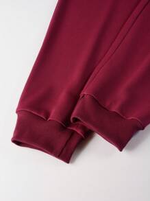 Manfinity 男款鋸齒條紋長袖汗衫和慢跑褲兩件套 - 酒紅色 - 查看 5