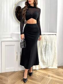 SHEIN Privé 網片拼接搭扭結短上衣和人魚裙裝套裝 - 黑色 - 查看 3