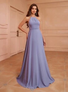 Aureia 成人伴娘礼服，带露背领口、低背、收腰、大 A 字形、不对称荷叶边下摆优雅礼服