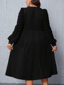 SHEIN Clasi 大尺碼純色圓領燈籠袖連衣裙 - 黑色 - 查看 2