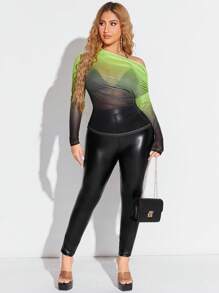 SHEIN SXY Trajes De Club De San Valentín, Top De Manga Larga Sexy Informal De Malla Transparente Con Hombros Descubiertos Y Gradiente