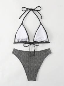 SHEIN Swim Conjunto de bikini con cuello halter de copa triangular con estampado total, estilo vacacional festival de música verano playa - Negro - Ver 2