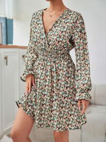 EURMUSE Women's Floral Print Surplice Neckline Ruffle Sleeve Dress - Multicolor - View 3