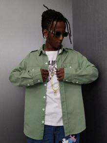 Manfinity EMRG Men's Cargo Denim Shirt With Pockets - Army Green - View 4