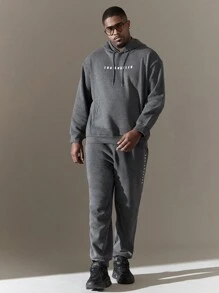 SHEIN Manfinity Homme 男士加大尺碼字母印花帽衫套裝,附有袋式口袋和運動長褲 - 深灰色 - 查看 3