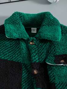 SHEIN 青少年男孩格紋抓毛夾克配字母印花t卹和長褲套裝 - 軍綠色 - 查看 7