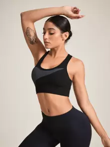 Easithlete Seamless High Elasticity Sports Bra - Black - View 5