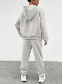 SHEIN EZwear Bộ 2 món áo hoodie xám chui đầu áo nỉ & quần ống rộng cho nữ, đồ mặc nhà thường ngày, thích hợp cho mùa thu đông - Màu Xám nhạt - Xem 2