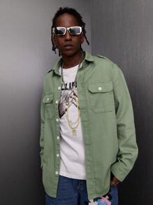 Manfinity EMRG Men's Cargo Denim Shirt With Pockets - Army Green - View 3