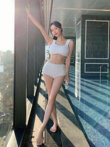 DAZY Màu thuần Textured Bikini Áo bơi Bộ - trắng - Xem 7
