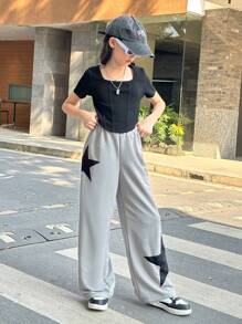 SHEIN Leap Crew 補間女孩運動街頭針織純色領短袖上衣和五角星針織運動褲