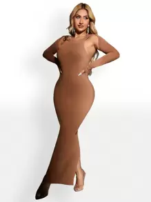 SHEIN SXY 純色劈叉露肩連身派對裙,新年除夕性感派對裝 - 卡其色 - 查看 1