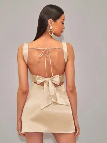 SHEIN BAE Women'S Solid Color Spaghetti Strap Backless Pleated Slit Dress - Champagne - View 1