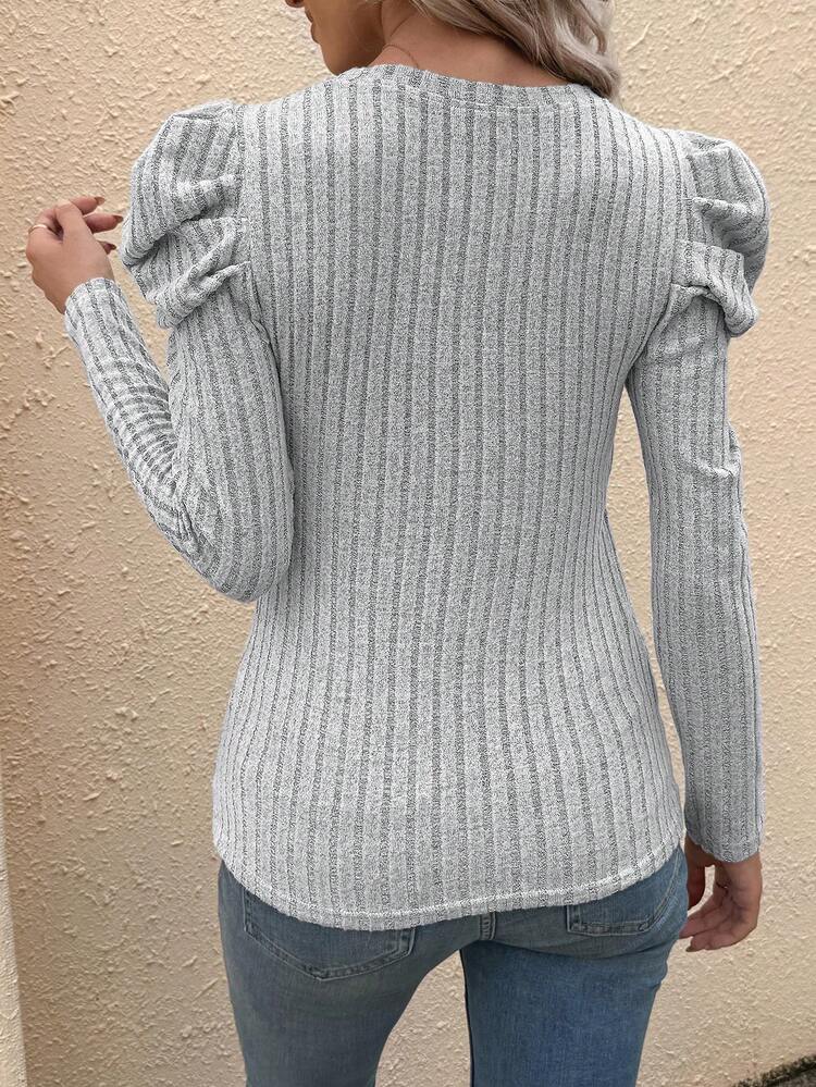 Designed Pleated Long-sleeved T-shirt