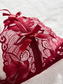 Floral Lace Cut-out Crotchless Lingerie Set