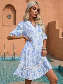 Bohemian Asymmetrical Printed Loose Waist Short Sleeve Flared Dress For Spring Or Summer Holiday, Scoop Neckline - Blue and White - View 3
