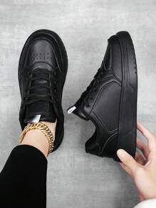 Fall/Winter Women's Thick Sole Skate Shoes, Black Leather Sneakers With Letter Patterned Laces, Round Toe Outdoor Sports Shoes For Plus Sizes - Black - View 1