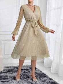 SHEIN Privé Tay áo lồng đèn Cổ chữ V Đầm - Rượu sâm banh - Xem 1