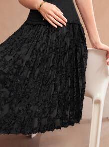 MOTF PREMIUM Chất rắn Cổ v
Fuzzy Váy có thắt lưng - màu đen - Xem 3