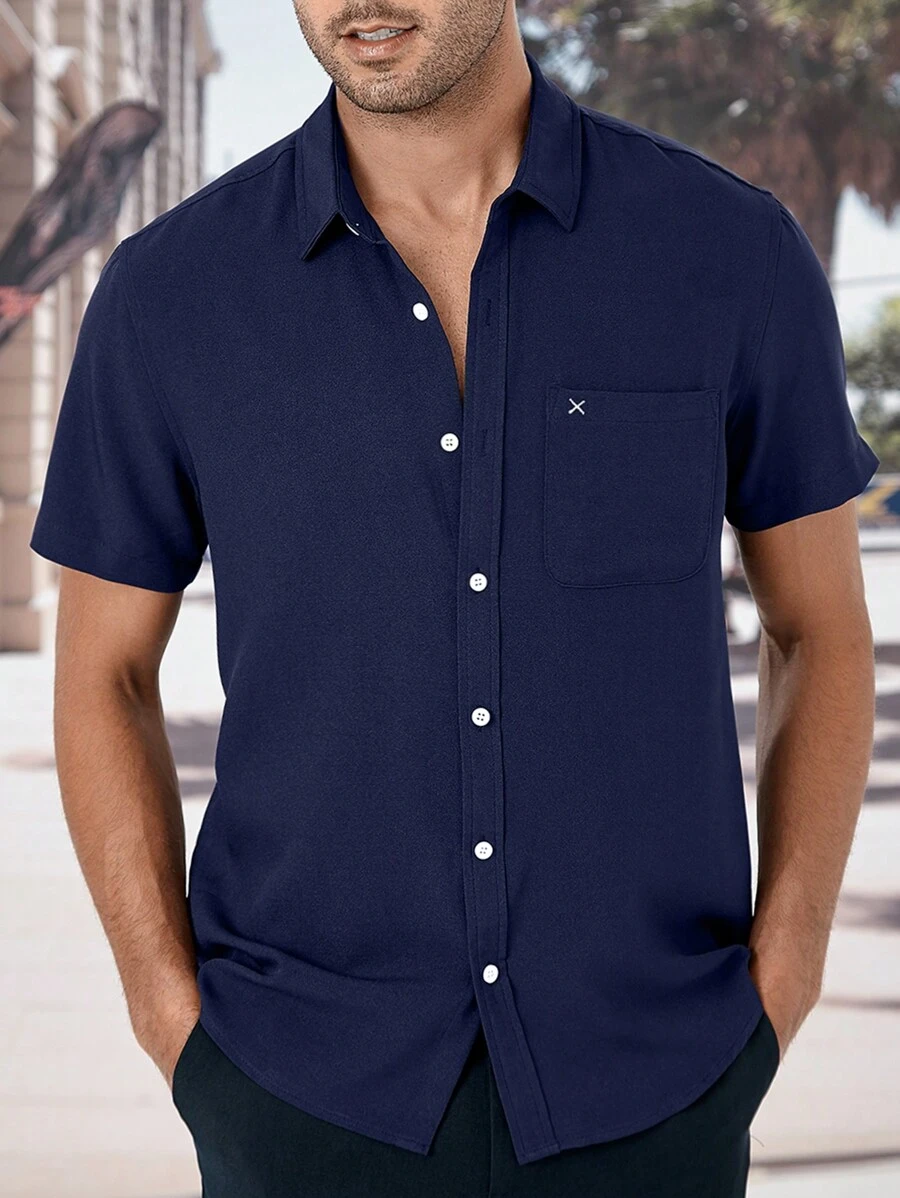 Manfinity Homme 男士字母刺繡補丁口袋襯衫