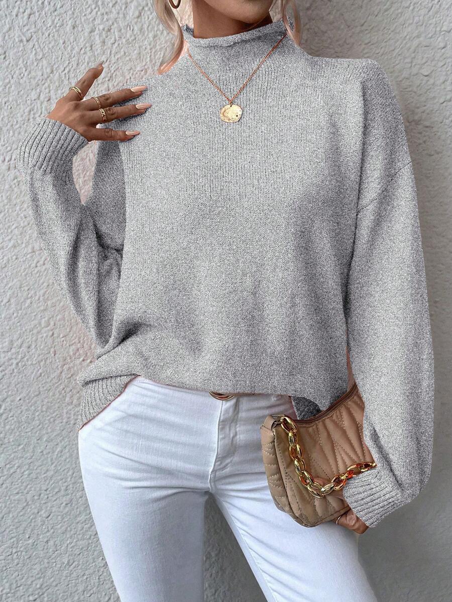 Chiquease 立領落肩袖毛衣 - 淺灰色 - 查看 1