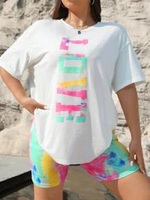 SHEIN EZwear 大码女式彩色印花宽松针织 T 恤，圆领垂肩，适合夏季、秋季、返校、户外活动、室内休闲和日常穿着。可享 2 件套折扣，搭配彩色高腰骑行裤作为下装。情人节