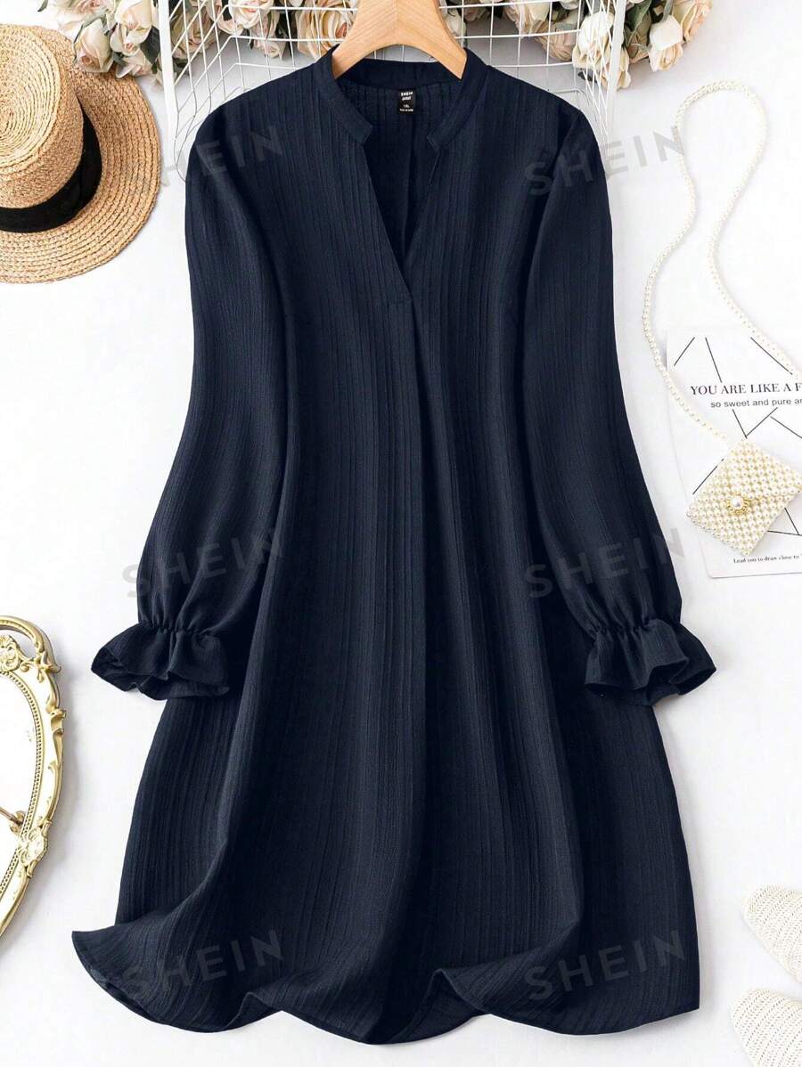 SHEIN Clasi Vestido De Manga Con Volantes Y Cuello Con Muescas De Talla Grande - Azul Marino - Ver 1