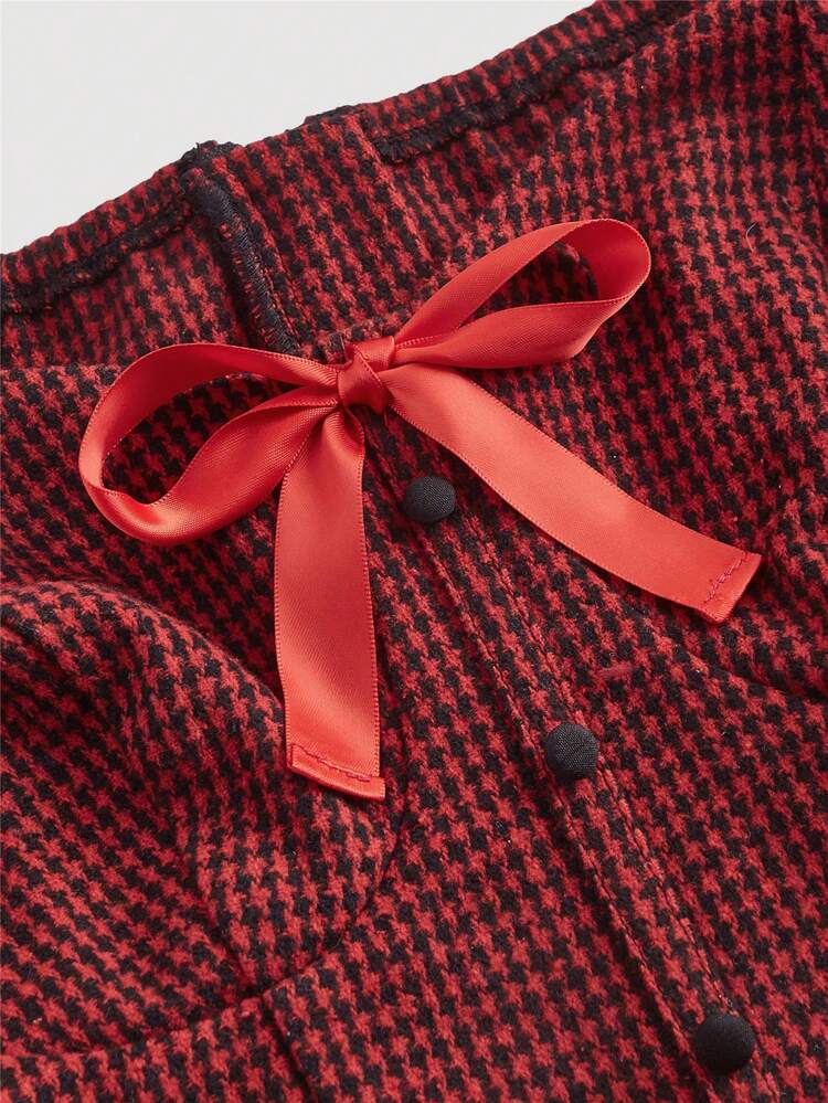 Houndstooth Printed Sweetheart Neckline Long Sleeve Shirt