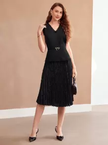 MOTF PREMIUM Chất rắn Cổ v
Fuzzy Váy có thắt lưng - màu đen - Xem 6