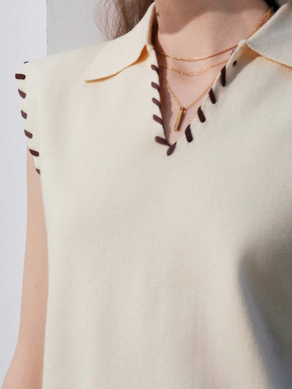 Contrast Trim Sweater Vest