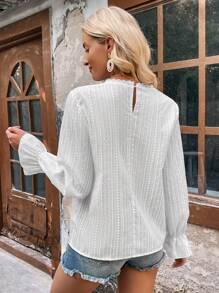 SHEIN VCAY 純色中空刺繡襯衫 - 白色 - 查看 2