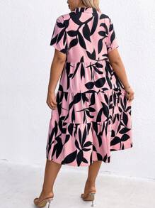 SHEIN LUNE 女士大尺碼全印花多層次下擺連身裙 - 粉色 - 查看 2