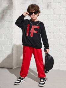 SHEIN 2 piezas Conjunto informal y cómodo para niño joven con sudadera de cuello redondo con estampado de letras y pantalón de felpa liso y acolchado - Multicolor - Ver 1