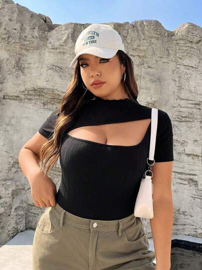 SHEIN EZwear 大尺碼露肩短袖黑色針織t恤